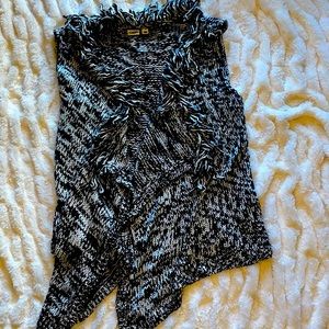 PLUS‎ SIZE JACQUARD FRINGE SWEATER VEST